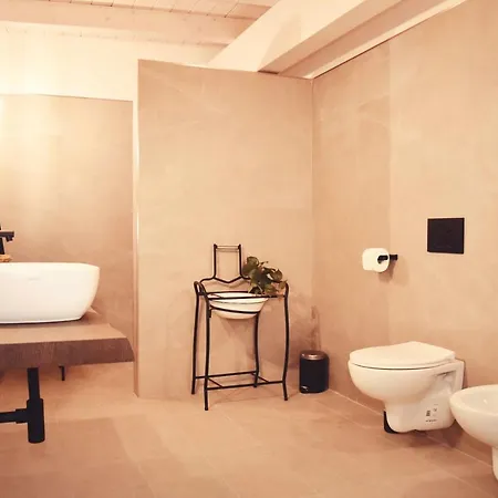 Il Casale Dei Calanchi Bed & Breakfast Aliano Exterior photo